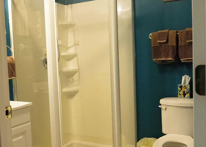 Monroe Street Hotel 2*